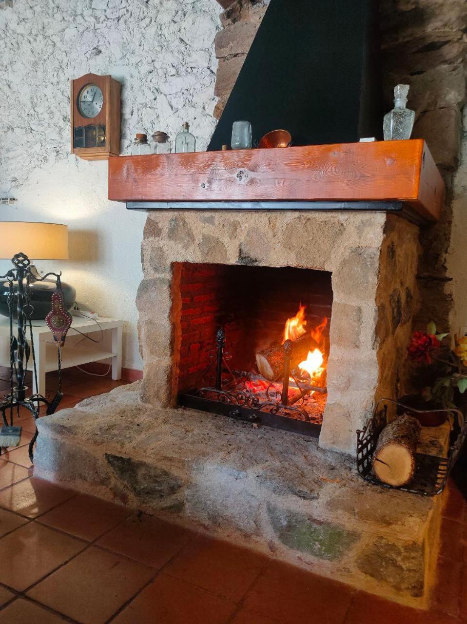 Casa Rural El Horno De La Aldegueela Torrecaballeros Ngoại thất bức ảnh