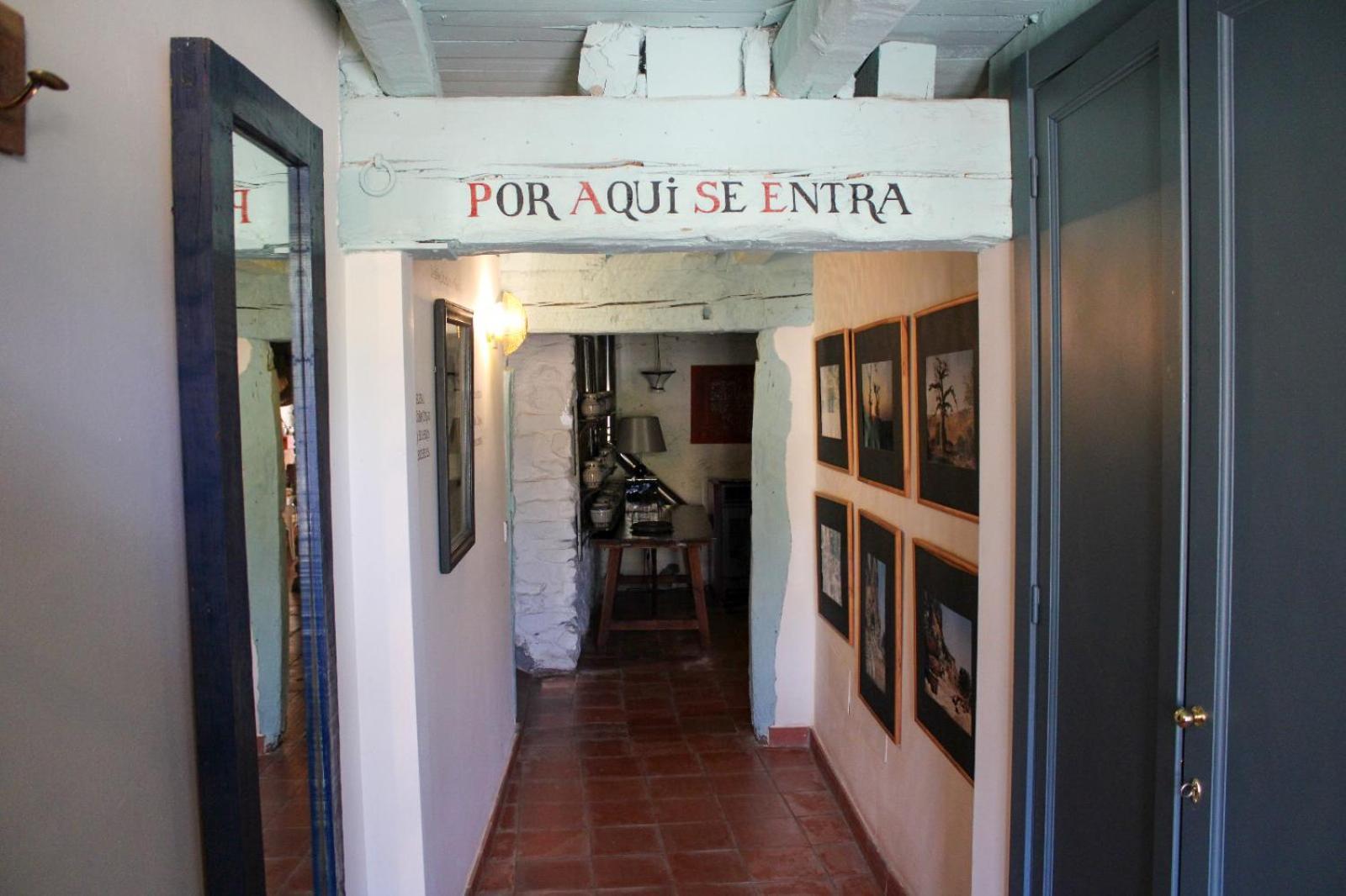 Casa Rural El Horno De La Aldegueela Torrecaballeros Ngoại thất bức ảnh